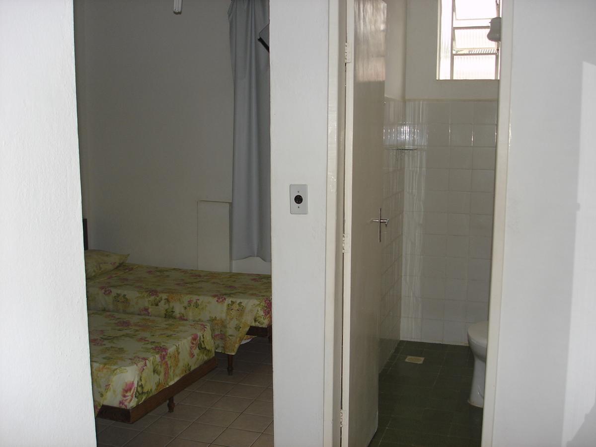 Delmus Hotel Conselheiro Pena Екстер'єр фото
